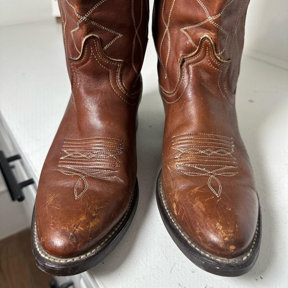**SOLD**Vintage Acme Cowboy Boots Women 7 Brown Leather Western Boots Classic - Picture 3 of 9